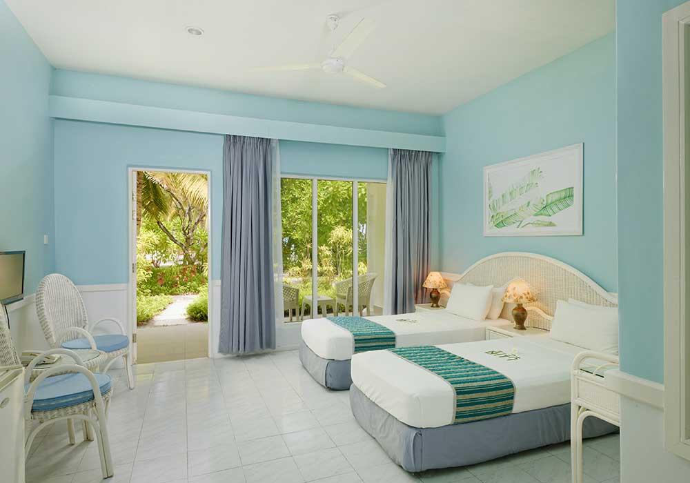 Interconnecting Room at Equator Village, view 3