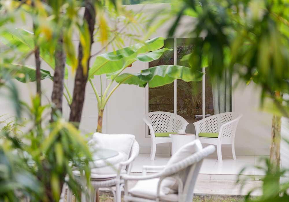 Interconnecting Room at Equator Village, view 5
