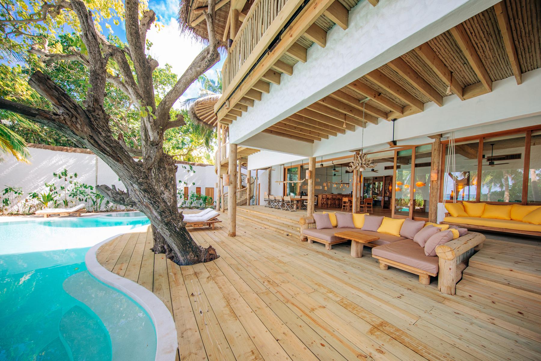 Four-Bedroom Soneva Fushi Villa with Pool